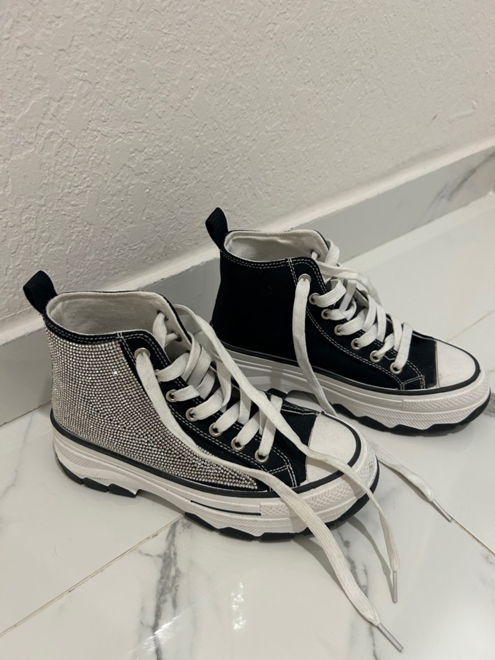 TOP Moda Black and White Rhinestone High-Top Sneakers